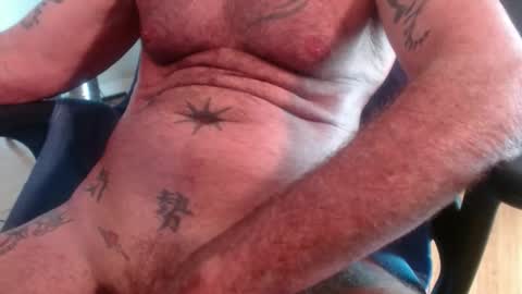 Snapshot of jimshard7x6 chatting on March 5, 9:17 pm cock model  bathing suit model online show from March 5, 9:17 pm
