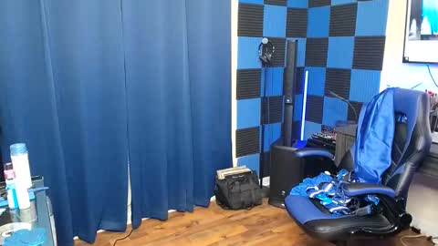 Jizzy Blue online show from February 3, 12:36 am