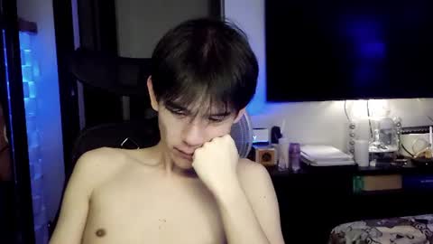 jj_jayjayq online show from June 29, 8:42 am