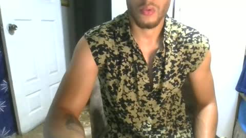 Jhonny online show from May 25, 1:01 am