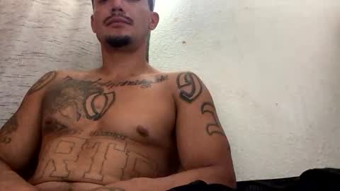 jmartel92 online show from March 31, 8:10 pm