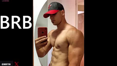 Snapshot of jmortton chatting on February 13, 11:50 am IGJmortton online show from February 13, 11:50 am