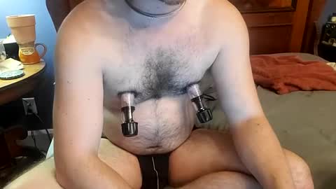 Snapshot of jockslut4dad chatting on October 7, 3:32 am jockslut4dad online show from October 7, 3:32 am