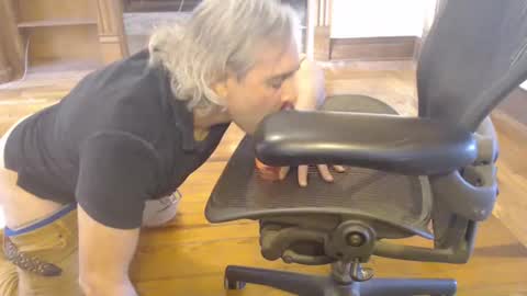 Snapshot of joebo7575 chatting on March 12, 10:17 pm joebo7575 online show from March 12, 10:17 pm