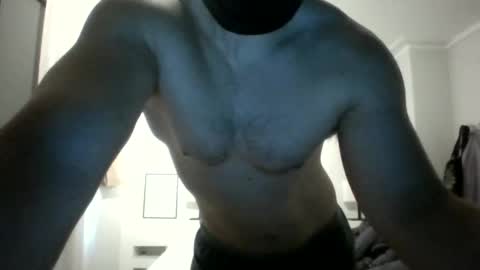 joeybanan online show from March 5, 7:27 am