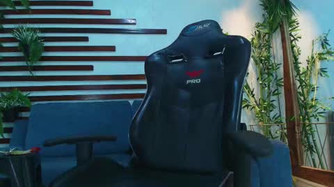 Snapshot of joeysexx1 chatting on October 5, 6:39 am     online show from October 5, 6:39 am