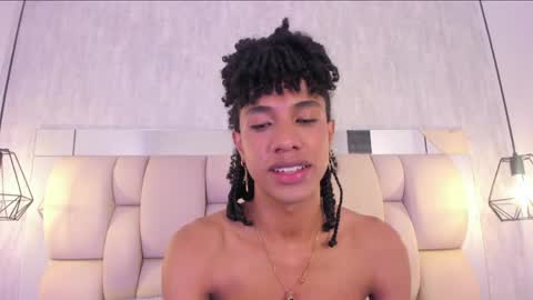 Johan  online show from April 1, 1:13 pm