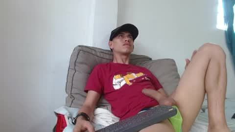 johan online show from May 2, 9:50 pm