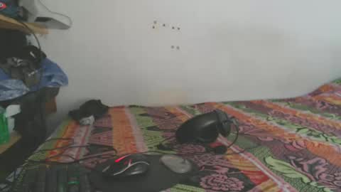 johantorres19 online show from September 9, 1:43 pm