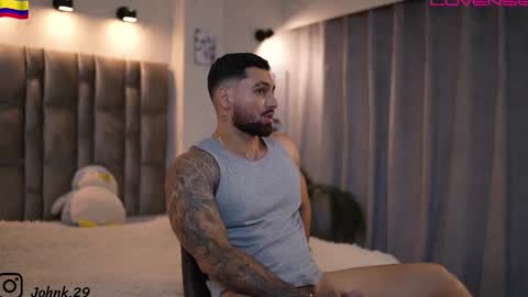 john online show from December 3, 1:33 am