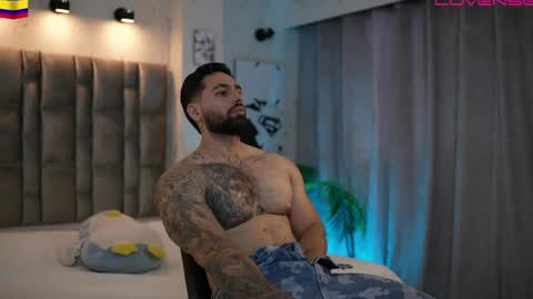 john online show from March 29, 5:57 pm