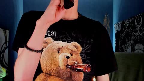 Snapshot of john_weasley chatting on January 19, 2:17 pm John online show from January 19, 2:17 pm