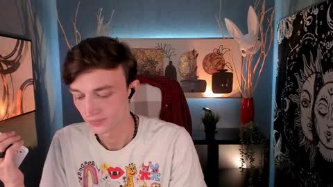 Snapshot of john_weasley chatting on January 23, 8:02 pm John online show from January 23, 8:02 pm