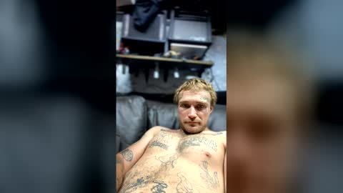 johnbruce23 online show from April 18, 6:09 pm