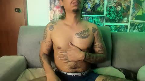 John carrie    Independent  Help me reach my goal 100 likes and 10000 followers  online show from March 17, 1:42 am