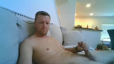 johnd101020 online show from April 16, 5:02 pm