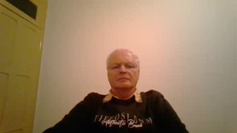 johndesnudado online show from December 28, 12:04 am