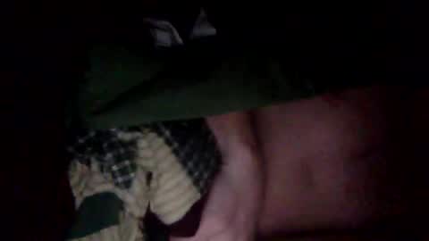 Snapshot of johnjacob317 chatting on December 17, 9:50 am johnjacob317 online show from December 17, 9:50 am