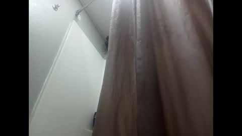 Johnny3982 online show from February 2, 1:26 am