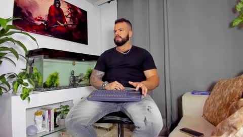 JOHNNY online show from February 6, 11:04 pm