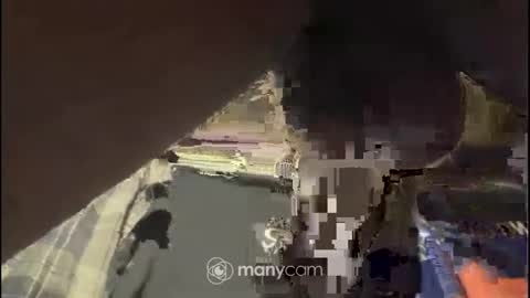 johnnyshung1 online show from December 8, 1:47 pm