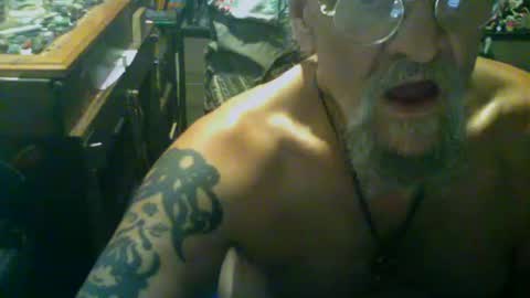 johnnyshung1 online show from October 12, 6:13 pm