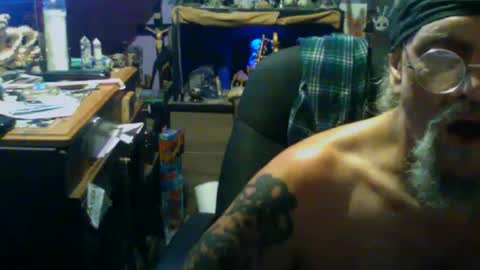 johnnyshung1 online show from September 21, 12:49 pm