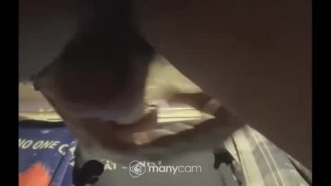 johnnyshung1 online show from December 9, 10:32 am