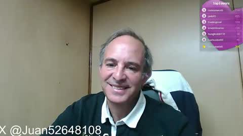 Snapshot of johnq_23 chatting on September 9, 3:55 pm John online show from September 9, 3:55 pm