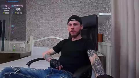 JonahShaw online show from March 11, 6:09 am