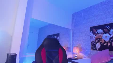 Jonas  online show from September 28, 12:19 am