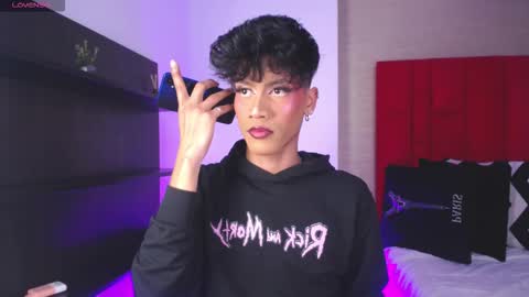 Jonas  online show from March 21, 6:17 am