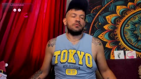 Jonathan RiversNew online show from December 21, 5:07 pm