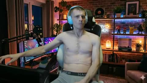 jonathanthiccoc online show from April 16, 1:49 am