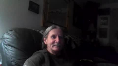 Jonelvis123456 online show from February 13, 1:16 pm