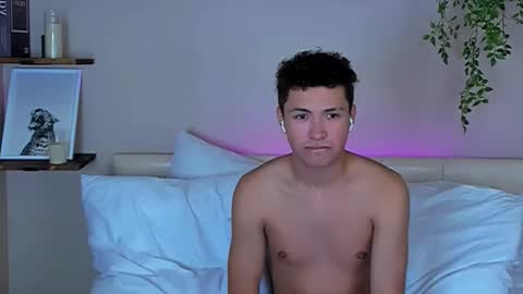 Snapshot of jonny_dark chatting on October 11, 12:09 pm Jonny online show from October 11, 12:09 pm