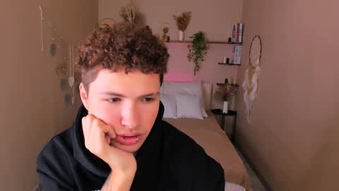 Snapshot of jonny_dark chatting on October 21, 10:29 am Jonny online show from October 21, 10:29 am