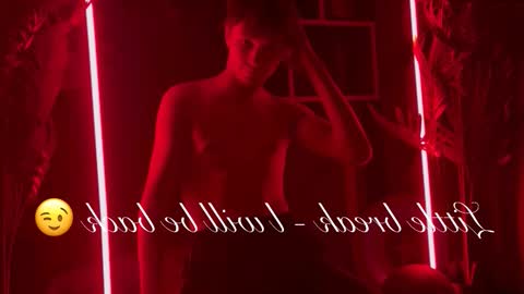 Snapshot of jonny_dark chatting on October 12, 12:10 pm Jonny online show from October 12, 12:10 pm