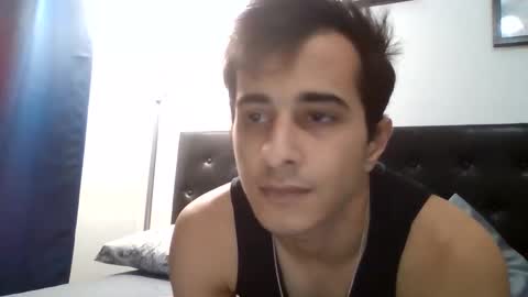 jooyy112 online show from May 25, 4:18 am