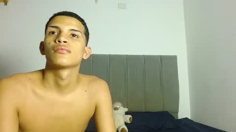 JOSE AND DANIEL online show from June 23, 3:11 am