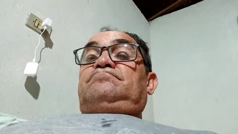 Vamos goza juntos online show from June 22, 2:28 am