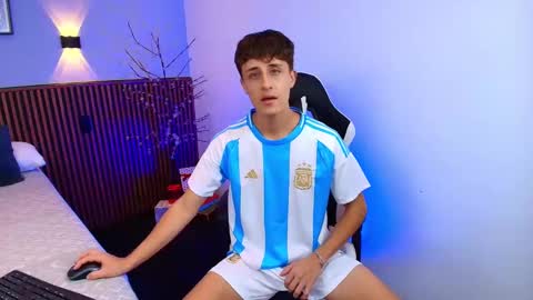 Joselo online show from January 1, 11:18 pm