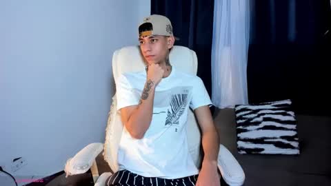 Josep online show from December 17, 10:54 pm