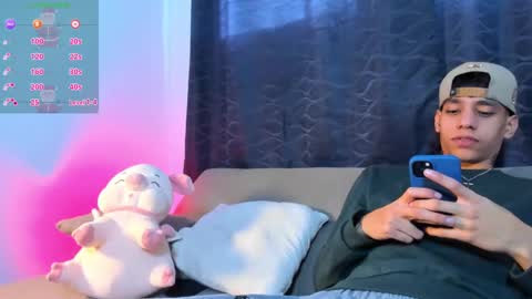 Josep online show from December 30, 8:04 pm