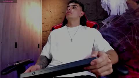 JOSEPH  online show from October 29, 11:35 am