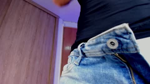 Snapshot of joseph__boy chatting on January 10, 12:15 pm JOSEPH  online show from January 10, 12:15 pm