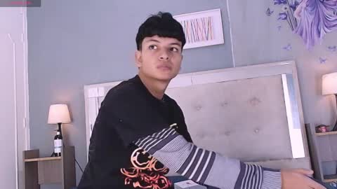 Joseph Gonzalez online show from April 1, 7:33 pm