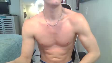 Snapshot of joshjordanxx chatting on January 21, 1:07 pm Josh Jordan online show from January 21, 1:07 pm