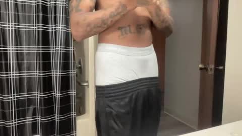 joshperrygoon online show from December 17, 7:40 am