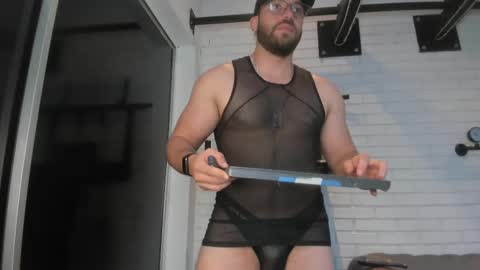 Snapshot of joshualyon chatting on February 25, 7:25 pm      Joshua The Lion  online show from February 25, 7:25 pm